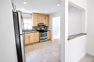 42-19 195th St, Flushing, NY 11358 - Photo 4