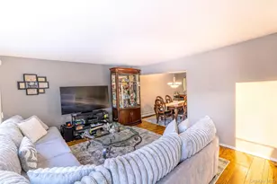 42-19 195th St, Flushing, NY 11358 - Photo 14