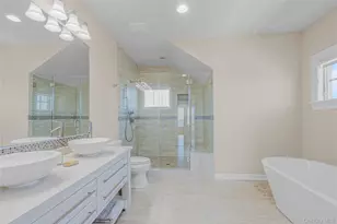 21 Shinnecock Rd, East Quogue, NY 11942 - Photo 14