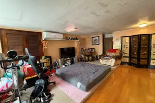 135-12 118th St, Ozone Park, NY 11420 - Photo 4