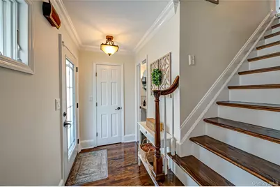 3038 Lowell Avenue, Wantagh, NY 11793 - Photo 4