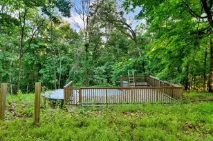 2 Victor Ln, Mahopac, NY 10512 - Photo 14