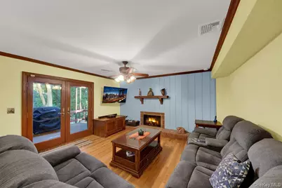 2 Victor Lane, Mahopac, NY 10512 - Photo 12