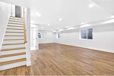 37 Corchaug Avenue #B, Port Washington, NY 11050 - Photo 24