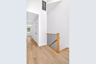 37 Corchaug Avenue #B, Port Washington, NY 11050 - Photo 14