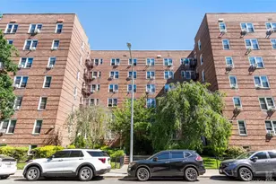 88-01 35th Ave, Jackson Heights, NY 11372 - Photo 16