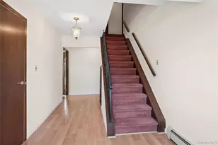 7 Blanche St, Plainview, NY 11803 - Photo 14