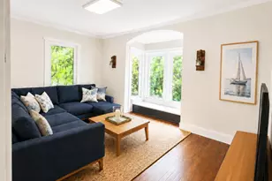 207 Prospect Ave, Sea Cliff, NY 11579 - Photo 4