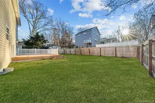 62 Sunburst Dr, Rocky Point, NY 11778 - Photo 26