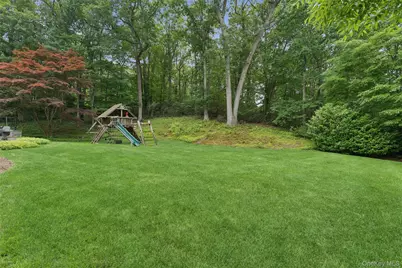 35 Woodvale Drive, Syosset, NY 11791 - Photo 24