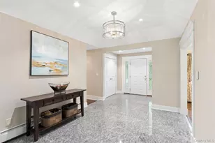 35 Woodvale Dr, Syosset, NY 11791 - Photo 4