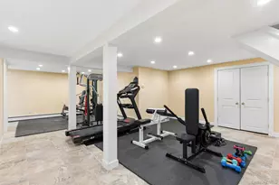 35 Woodvale Dr, Syosset, NY 11791 - Photo 22