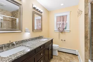 35 Woodvale Dr, Syosset, NY 11791 - Photo 14
