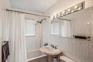 104 Choir Ln, Westbury, NY 11590 - Photo 16