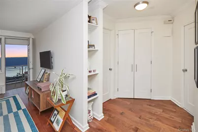 5700 Arlington Avenue #19M, Bronx, NY 10471 - Photo 6