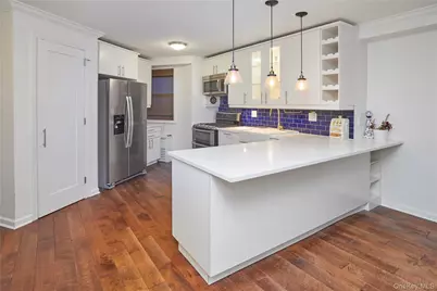 5700 Arlington Avenue #19M, Bronx, NY 10471 - Photo 4