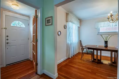 141-27 Coolidge Avenue, Briarwood, NY 11435 - Photo 6