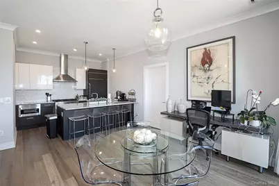 100 Garvies Point Road #1131, Glen Cove, NY 11542 - Photo 10