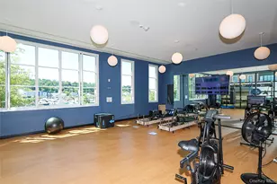 100 Garvies Point Rd, Glen Cove, NY 11542 - Photo 40