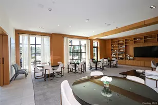 100 Garvies Point Rd, Glen Cove, NY 11542 - Photo 34