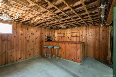 32 Croyden, New Hyde Park, NY 11040 - Photo 26