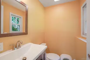 17 Regent Dr, Hopewell Junction, NY 12533 - Photo 16
