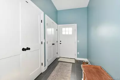 28 Red Oak Place, Massapequa, NY 11758 - Photo 22