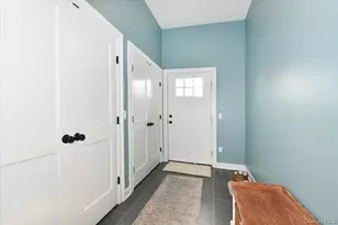 28 Red Oak Pl, Massapequa, NY 11758 - Photo 22