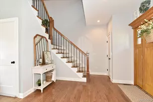 28 Red Oak Pl, Massapequa, NY 11758 - Photo 10