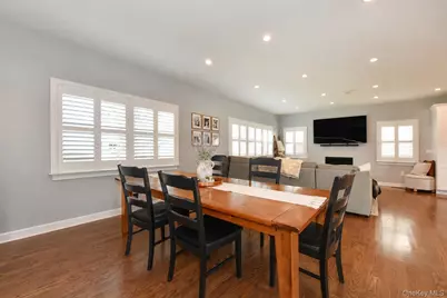 28 Red Oak Place, Massapequa, NY 11758 - Photo 18