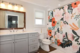 28 Red Oak Pl, Massapequa, NY 11758 - Photo 30