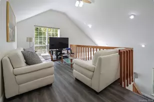 4 Blair Ct, Coram, NY 11727 - Photo 16