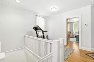 800 Oakwood Dr, Peekskill, NY 10566 - Photo 4