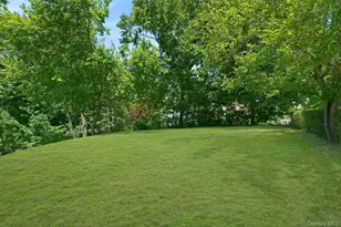 800 Oakwood Dr, Peekskill, NY 10566 - Photo 30