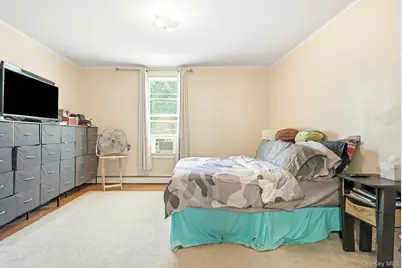 800 Oakwood Drive, Peekskill, NY 10566 - Photo 12