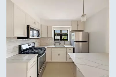 281 W 234th Street #2, Bronx, NY 10463 - Photo 2