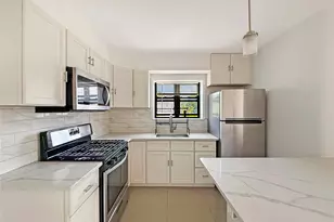 281 W 234th St, Bronx, NY 10463 - Photo 2