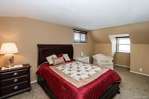 530 Coolidge Ave, Rockville Centre, NY 11570 - Photo 12