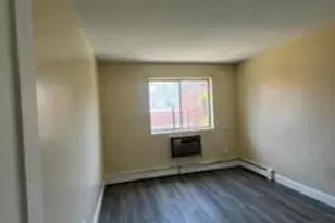 917 E 82nd St, Brooklyn, NY 11236 - Photo 2