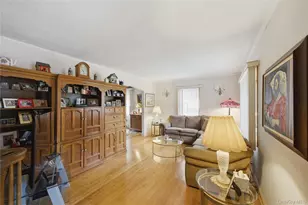 60-33 69th Ln, Maspeth, NY 11378 - Photo 4