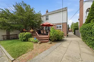 60-33 69th Ln, Maspeth, NY 11378 - Photo 20