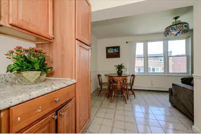 2368 Woodhull Avenue, Bronx, NY 10469 - Photo 14