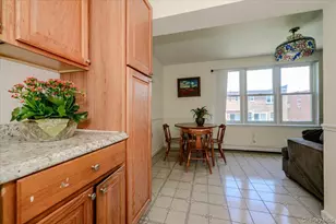 2368 Woodhull Ave, Bronx, NY 10469 - Photo 14