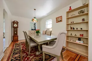 2368 Woodhull Ave, Bronx, NY 10469 - Photo 10
