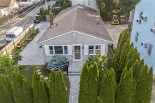 36 Richmond St, Syosset, NY 11791 - Photo 20