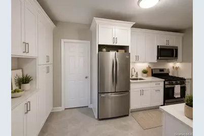 667 Morris Park Avenue, Bronx, NY 10462 - Photo 1
