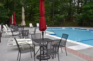 22 Kettle Hole Rd, Manorville, NY 11949 - Photo 36
