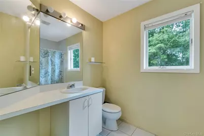 22 Kettle Hole Road, Manorville, NY 11949 - Photo 22