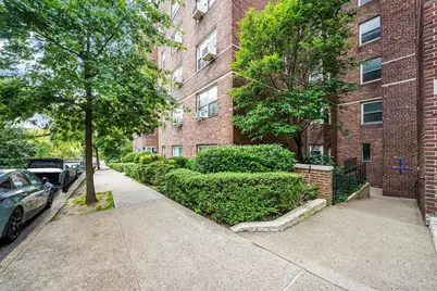 67-66 108th Street #D/3, Forest Hills, NY 11375 - Photo 30