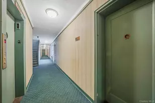 67-66 108th St, Forest Hills, NY 11375 - Photo 14